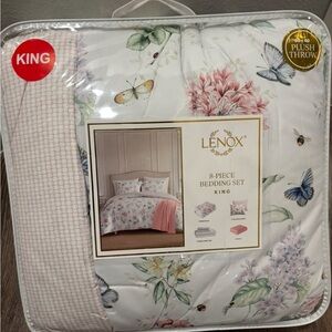 Lenox 8-Piece Floral Comforter Set - White, Pink, and Green